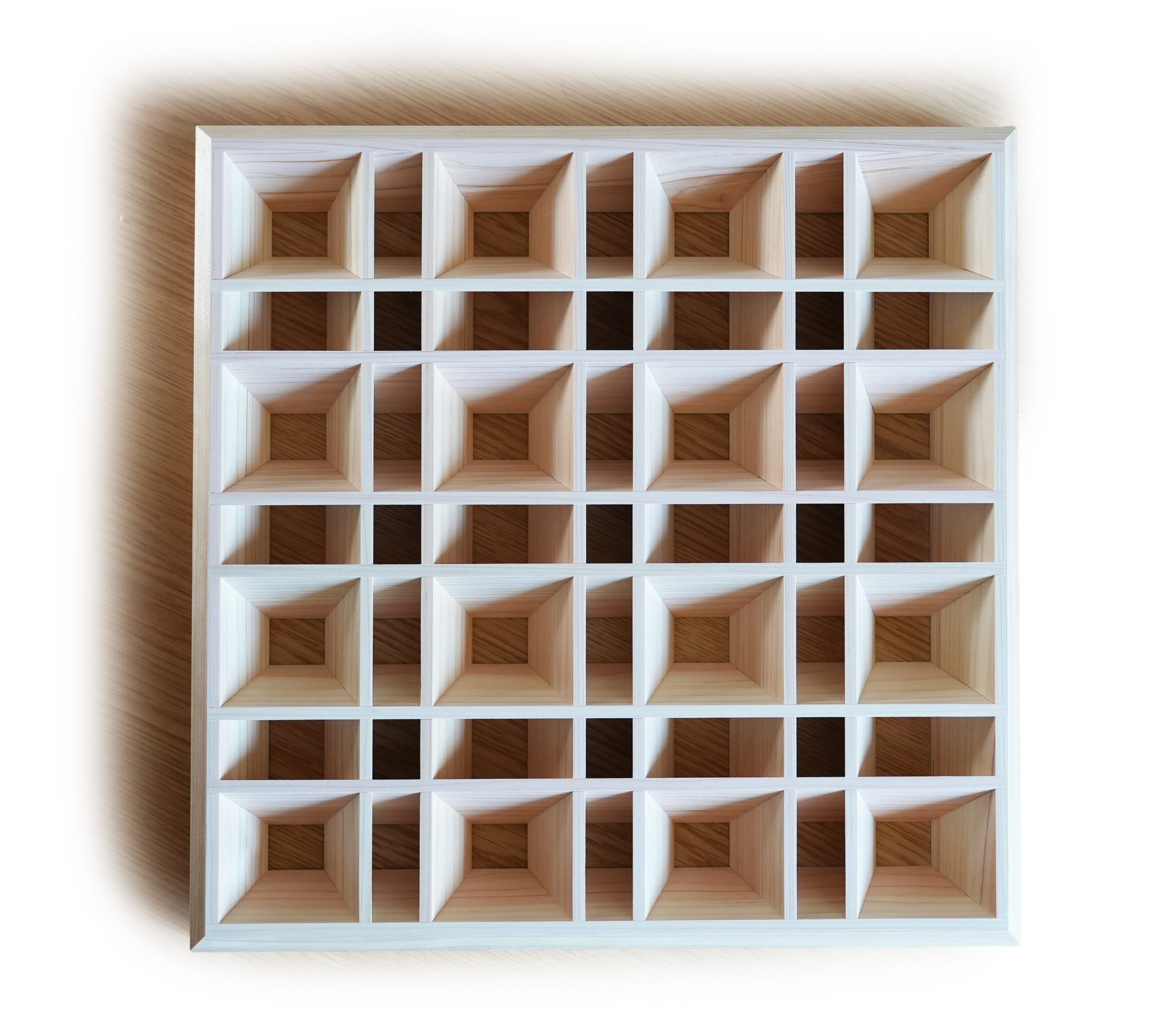 壁掛け　四方転び 小